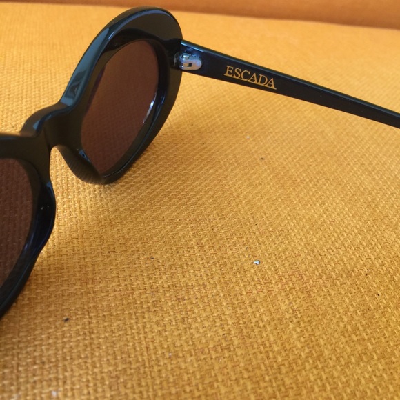 ESCADA VINTAGE 90’s SUNGLASSES main image 10